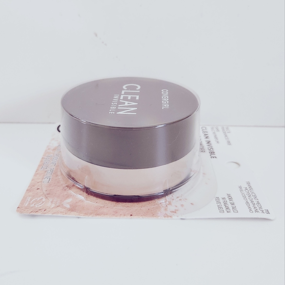 ⭐4/$15 CoverGirl Clean Invisible Loose Setting Powder Translucent Medium - Picture 10 of 11